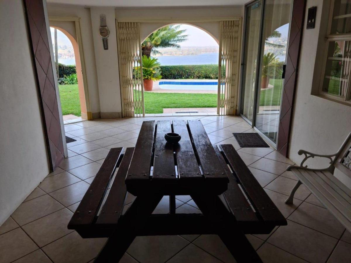 Kosmos View Luxury Apartments Hartbeespoort Exteriör bild